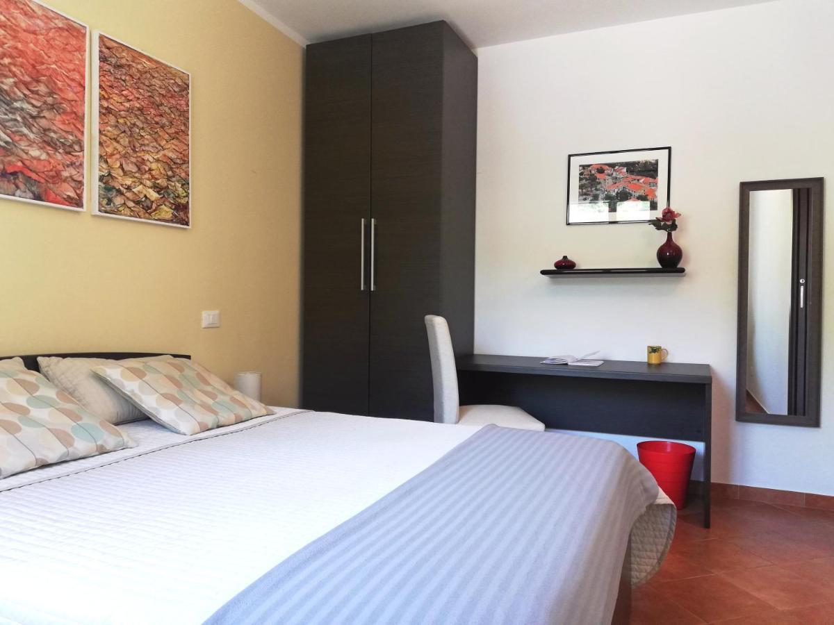 Case Vacanze Borgo Faraldi Villa Faraldi Buitenkant foto