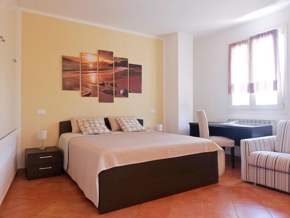 Case Vacanze Borgo Faraldi Villa Faraldi Buitenkant foto