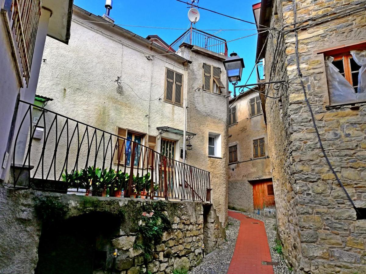 Case Vacanze Borgo Faraldi Villa Faraldi Buitenkant foto